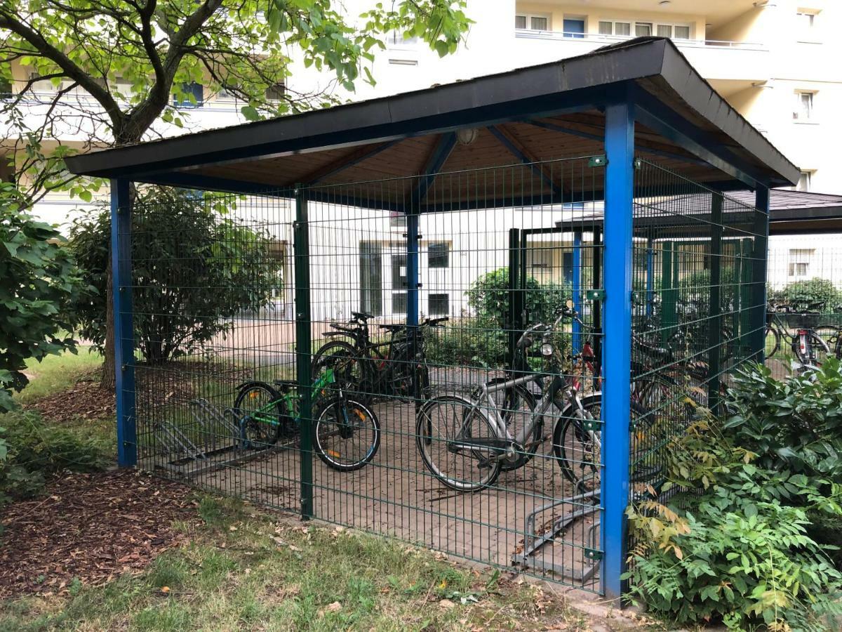 Sonnige Wohnung Im Zentrum Mit Terrasse U Tiefgarage - Netflix & Prime 莱比锡 外观 照片